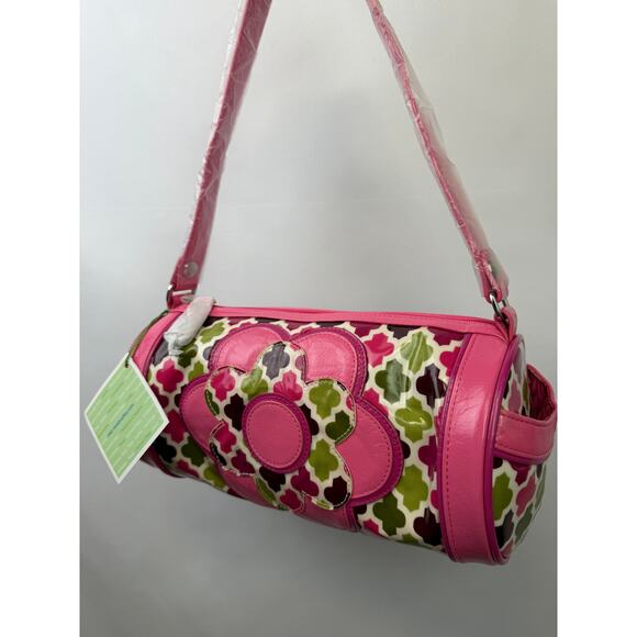 Vera Bradley Mod Floral Pink Barrel Bag – NWT – Lola Duffel – Retired Pattern - Picture 1 of 7